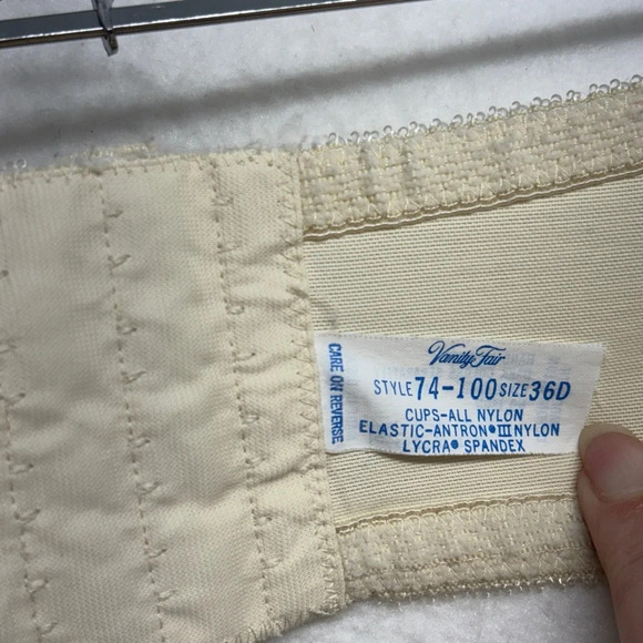 VTG Vanity Fair Strapless Underwire Lace Bra USA Made Ivory 36D 74-100 - Picture 2 of 6